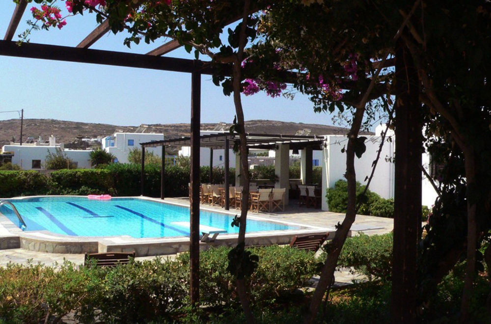 Arokaria Seaside Hotel Ambelas Bagian luar foto
