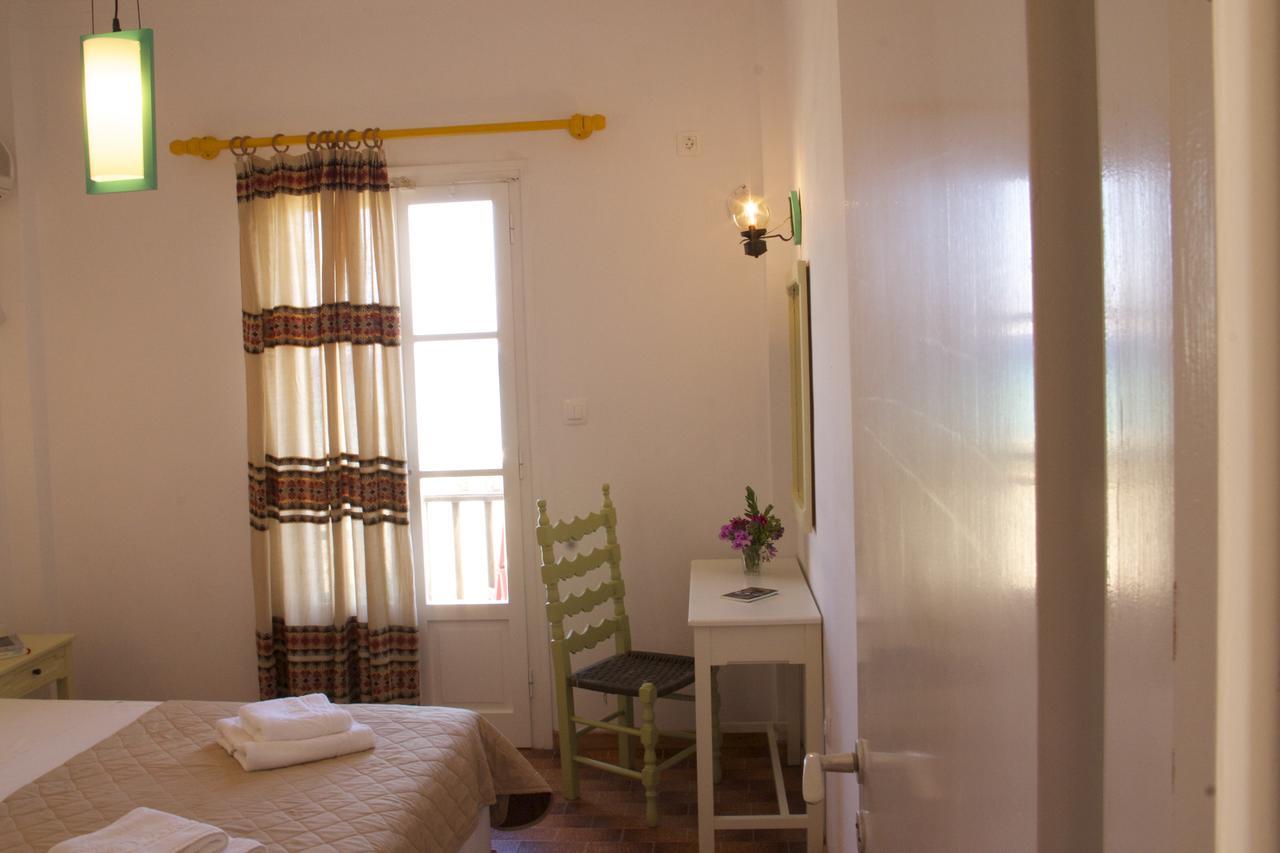Arokaria Seaside Hotel Ambelas Bagian luar foto