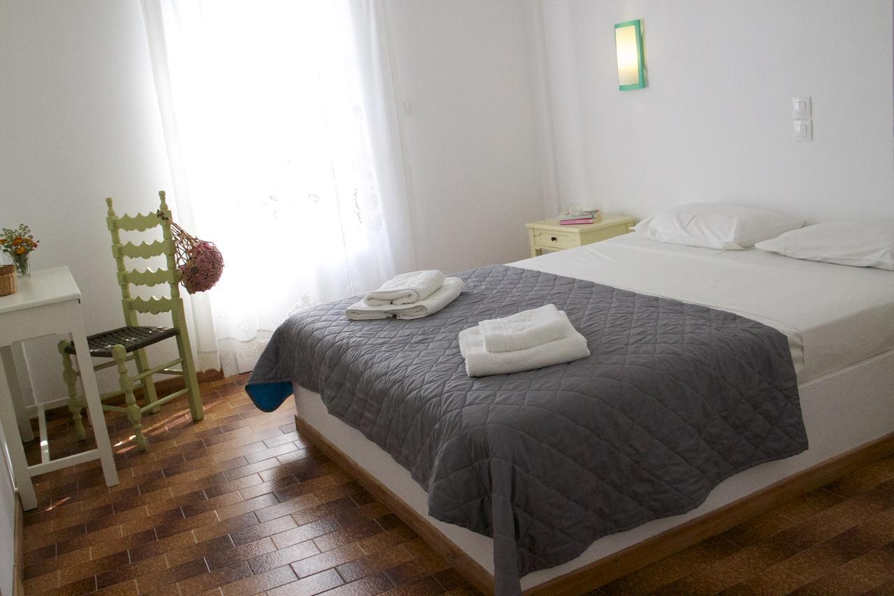 Arokaria Seaside Hotel Ambelas Bagian luar foto