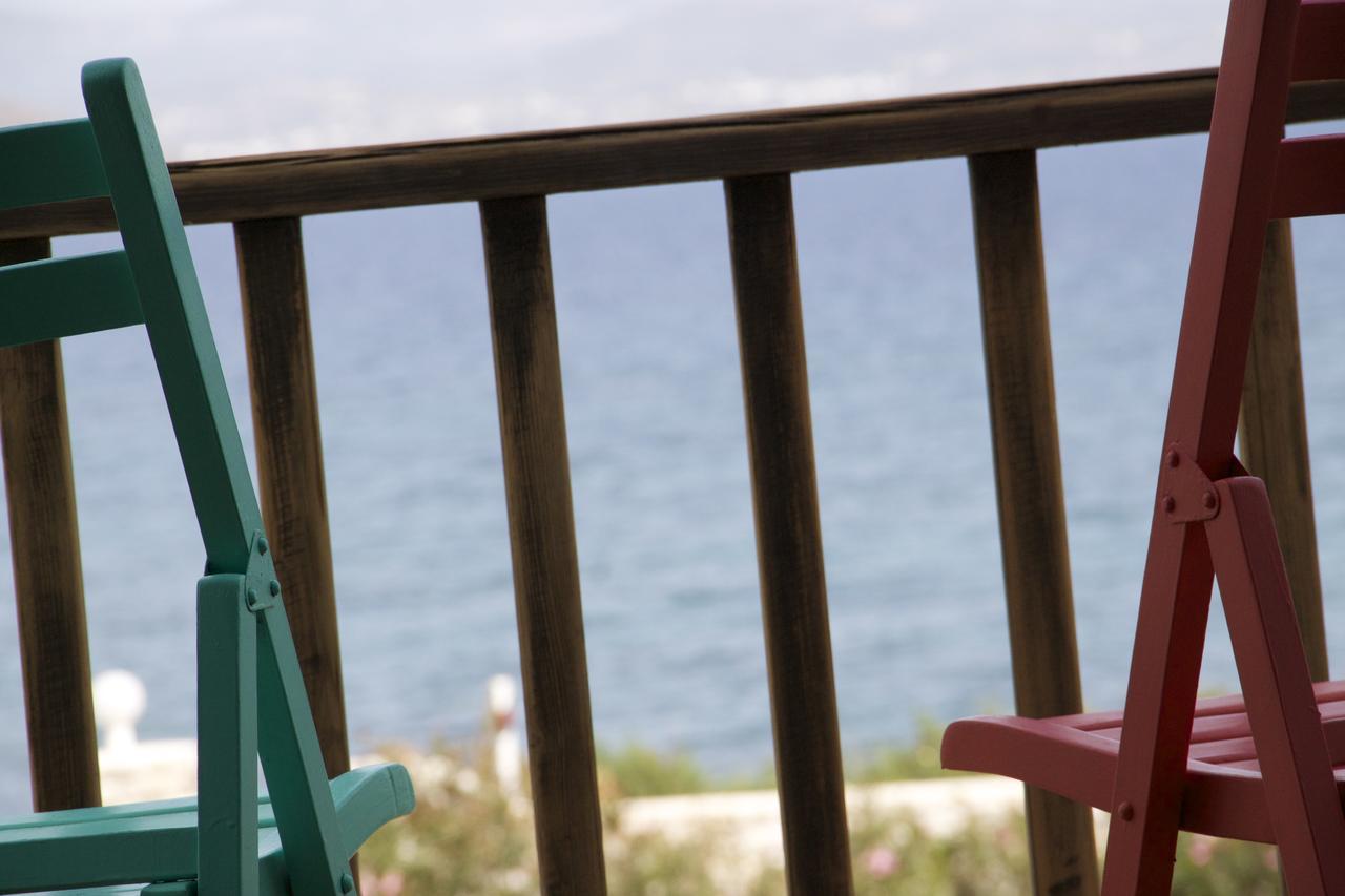 Arokaria Seaside Hotel Ambelas Bagian luar foto