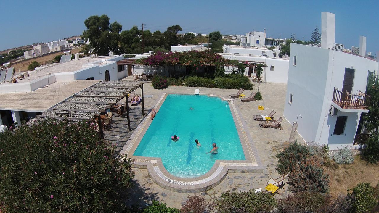 Arokaria Seaside Hotel Ambelas Bagian luar foto